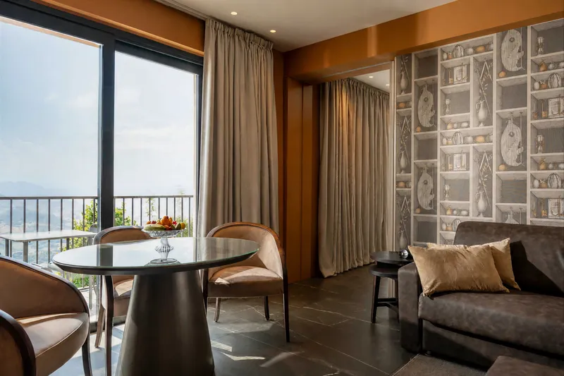 Titano Suites